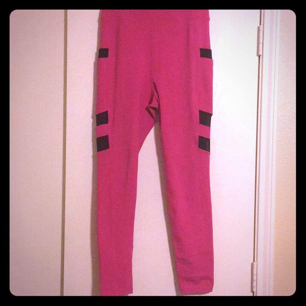 NWOT POPFit Athletic Leggings